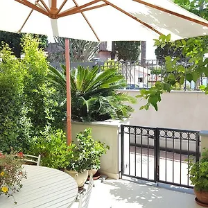 https://i-colori-di-taormina-appartamento-verde.taorminaitalyhotels.com